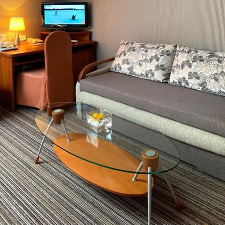 Economy Room In Hotel Eney Liov Exterior foto
