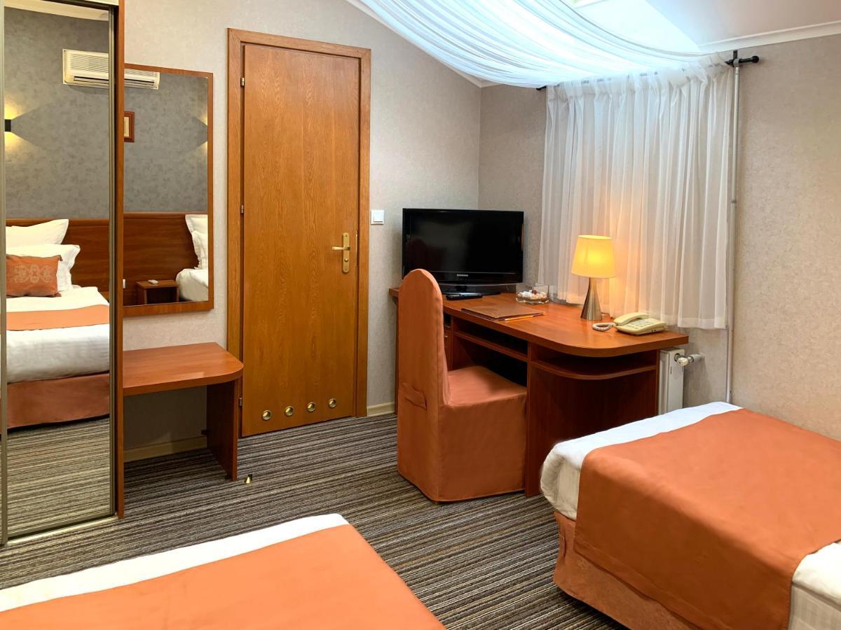 Economy Room In Hotel Eney Liov Exterior foto