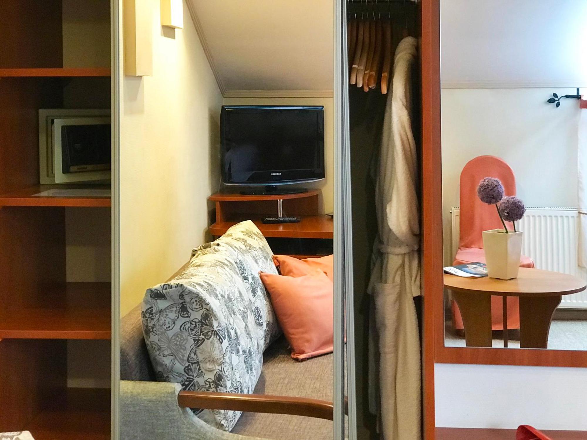 Economy Room In Hotel Eney Liov Cameră foto